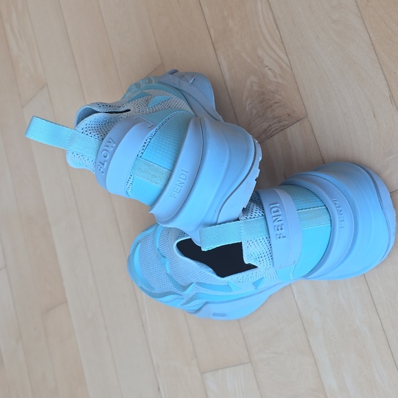 FENDI Men Mesh Shoes - Picture 3 of 9